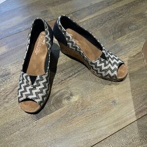 Tom wedges like new.